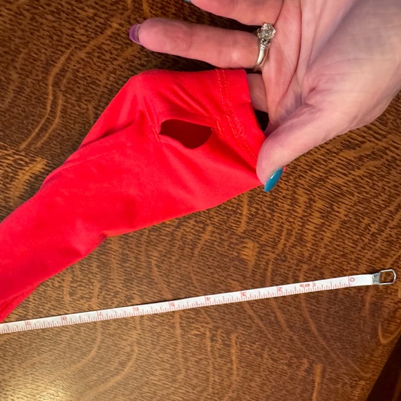 Calvin Klein performance quick dry top - Picture 6 of 8